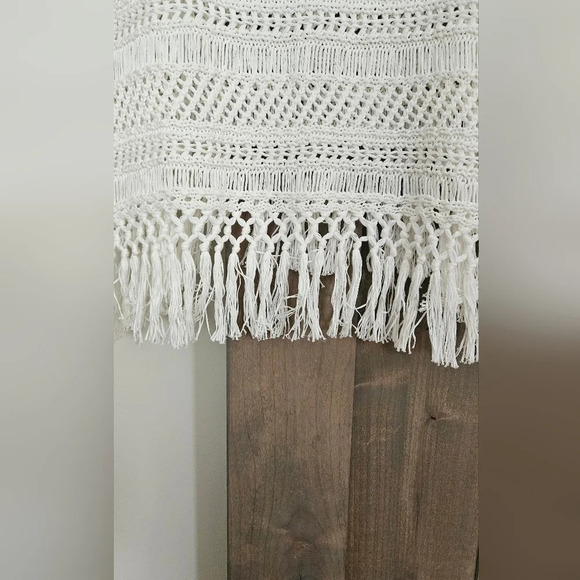 CLUB MONACO Alexine Open Knit Shortsleeve sweater In White. Size xs/s. NWT - Picture 5 of 8